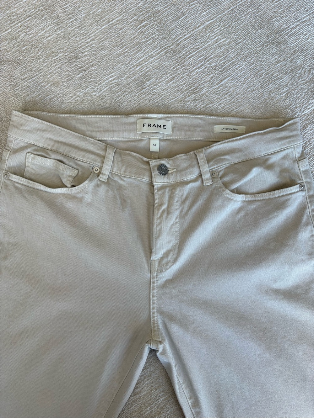 Frame Denim Men’s Slim Jeans in Light Beige - Tags removed but never worn